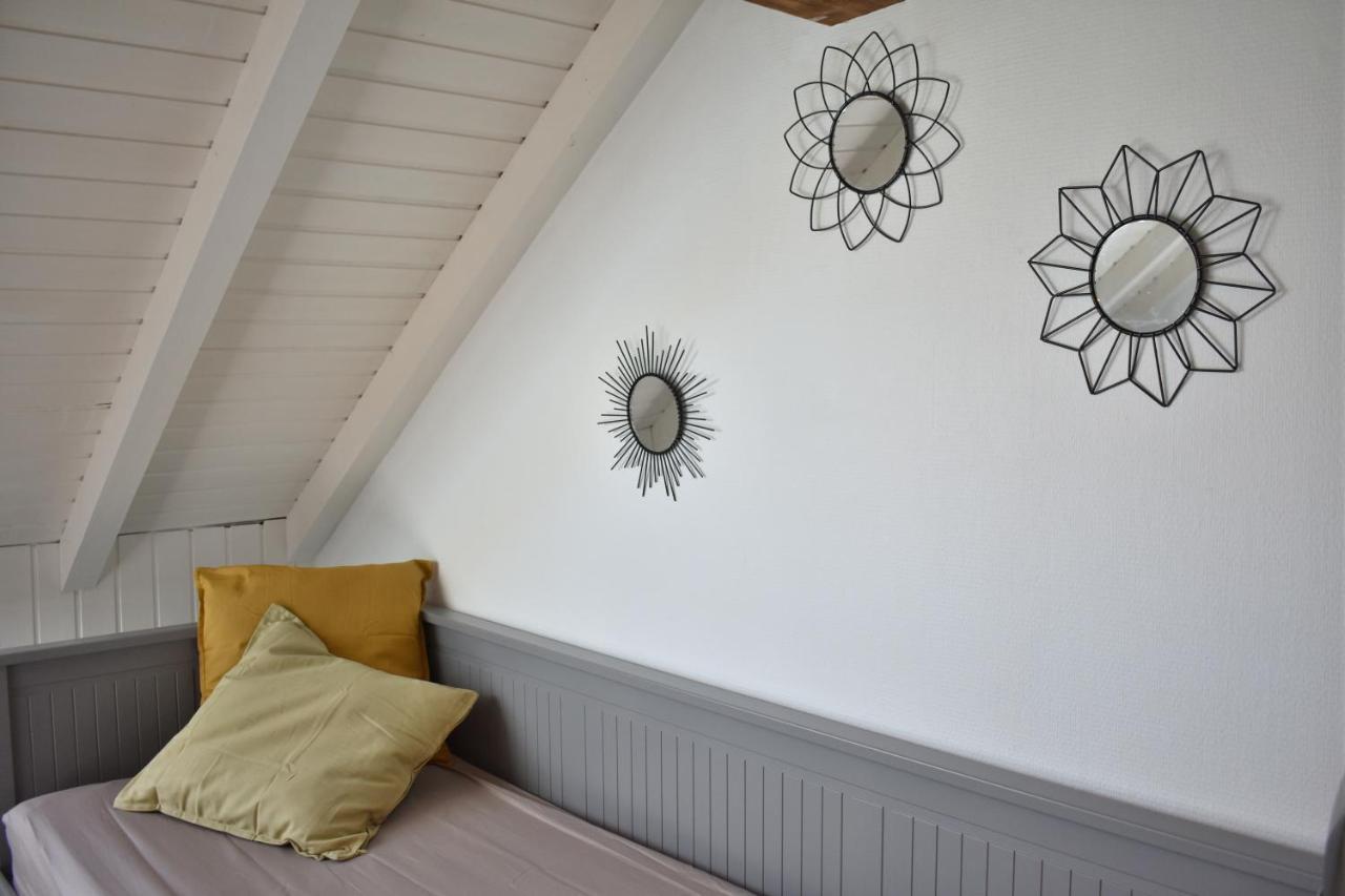 Charmant Studio, Le Petit Gris Des Montagnes Mouthe Exterior photo